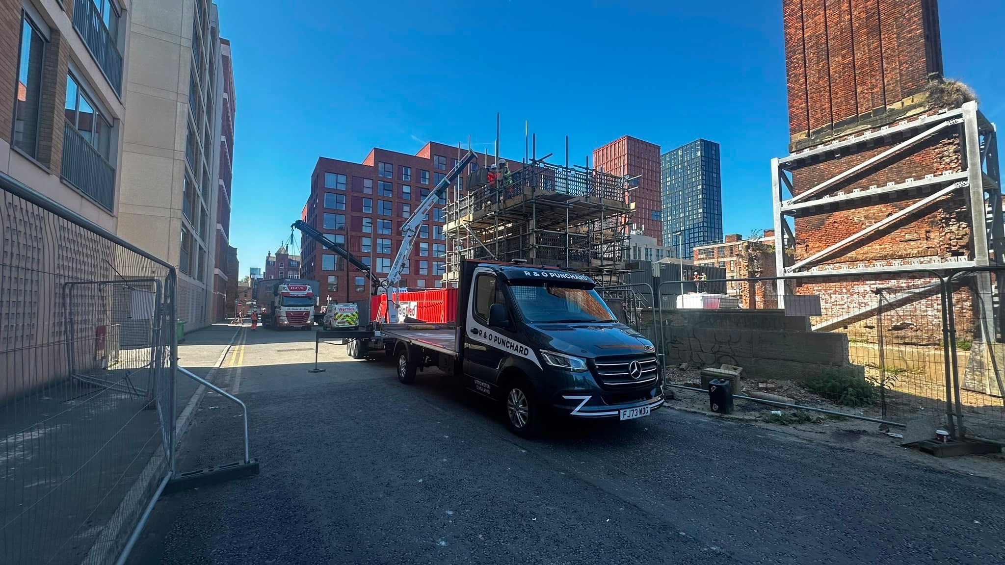 R & O Punchard Sprinter on a city construction site