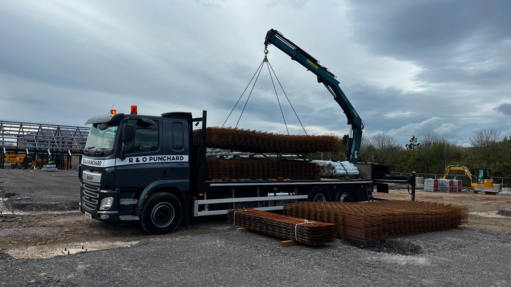 Site logistics with R & O Punchard fleet