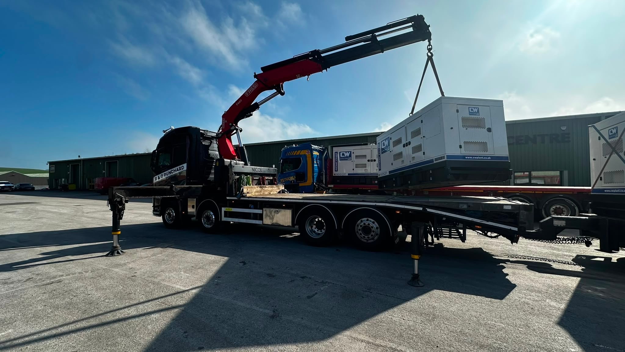 R & O Punchard Fassi crane lifting plant on a live job