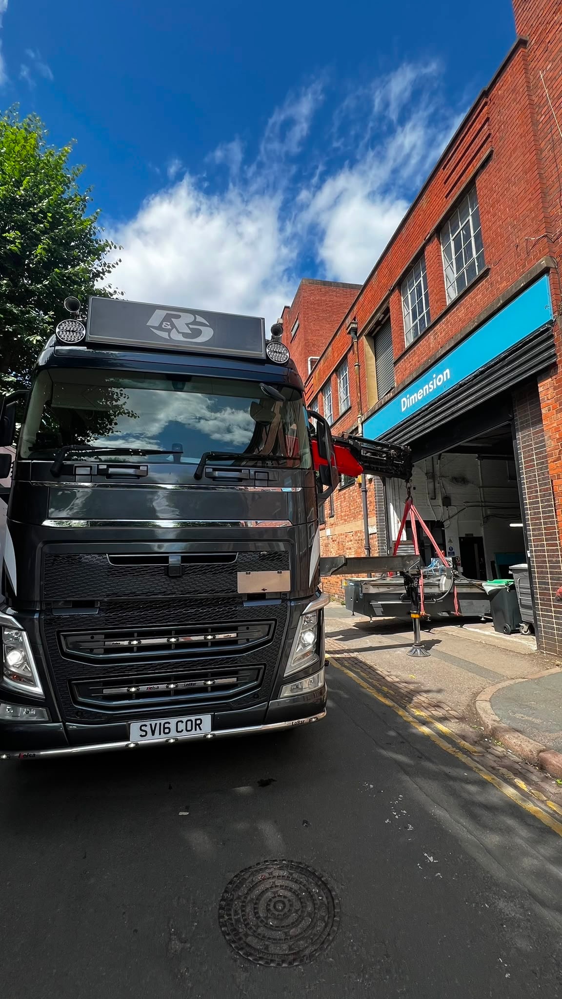 R & O Punchard general haulage